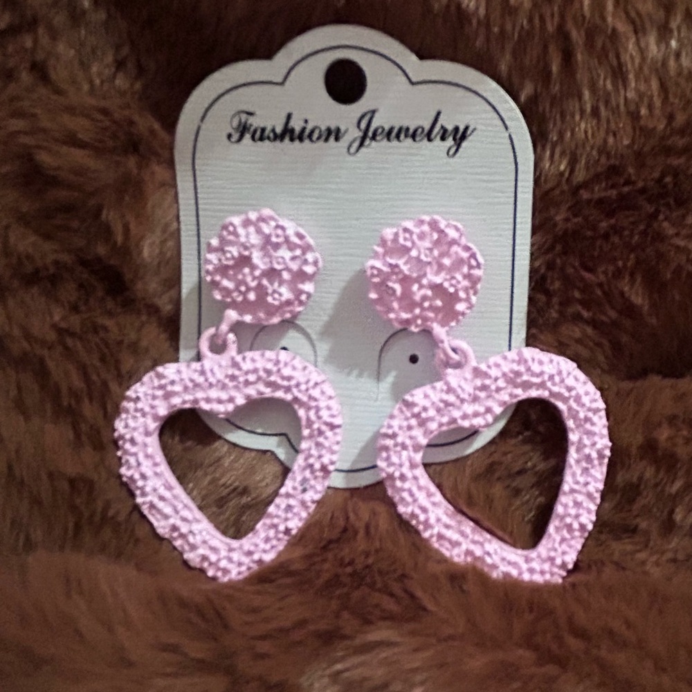 Pink Heart Drop Earrings & Purple/ Hold Shell Stud Earrings-Textured Statement